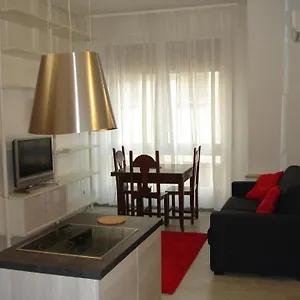 milan-city-center-apartment.italymilanhotels.net/